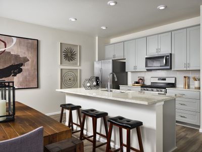 Vive on Via Varra: The Meadow Collection by Meritage Homes in Broomfield - photo 2