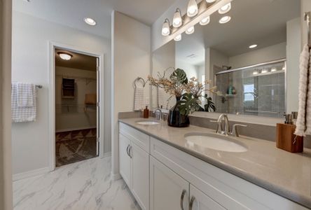 Coyote Creek by Challenger Homes in Fort Lupton - photo 24