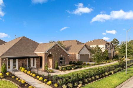 Lakewood Pines Preserve by KB Home in Houston - photo 14 14