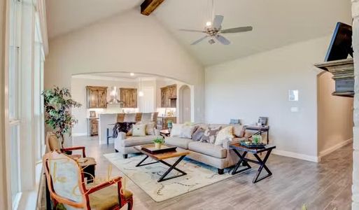 Highland Park Bay by Premier Homes Inc. in Granbury - photo 14