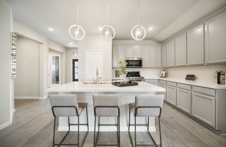 Laurel Landing: Founders Collection by Beazer Homes in Alvin - photo 9