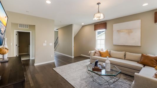 Milburnie Ridge: Sterling Collection by Lennar in Raleigh - photo 15