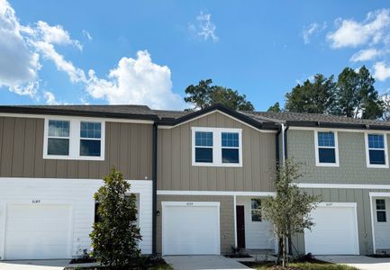 Tyson Townhomes by Starlight Homes in Zephyrhills - photo
