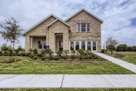 Classic Collection at Overland Grove by Century Communities in Forney - photo 15 15
