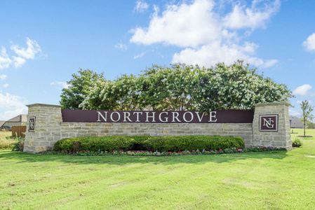 Oaks of North Grove by Chesmar Homes in Waxahachie - photo 7 7