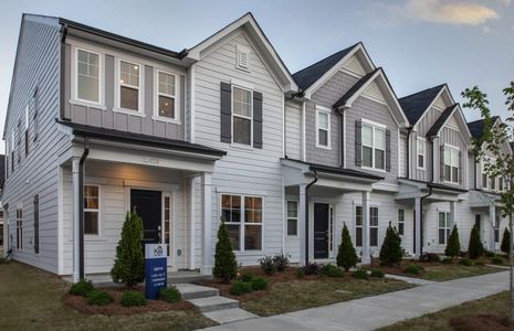 Pringle Towns by Pulte Homes in Charlotte - photo 5 5