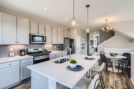 Verona Townhomes by Century Communities in Highlands Ranch - photo 10 10