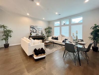 Donovan Heights by Oracle City Homes in Houston - photo 11 11