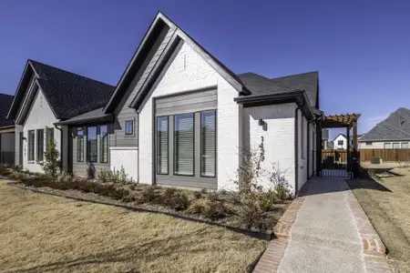 Viridian by Cadence Homes in Arlington - photo 0