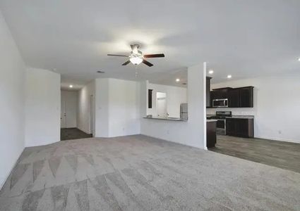 Logan Square by LGI Homes in Fort Worth - photo 21 21