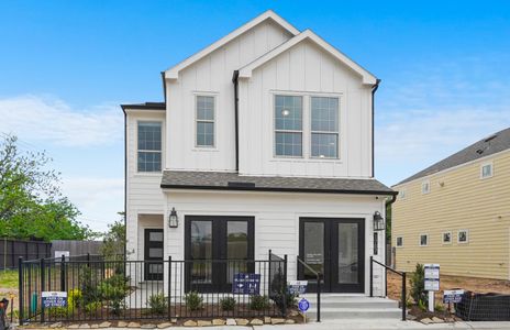 Summerlyn Terrace by Pulte Homes in Houston - photo