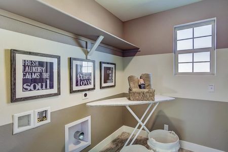 Reunion by Oakwood Homes Co in Commerce City - photo 32