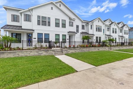 Emerald Landing at Waterside at Lakewood Ranch – Towns by David Weekley Homes in Sarasota - photo 45 45