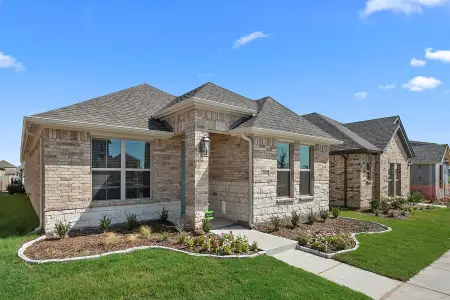 Lilybrooke at Legacy Hills by M/I Homes in Celina - photo 9 9