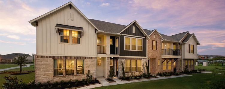 Lakeshore at Towne Lake Townhomes by Ashton Woods in Cypress - photo