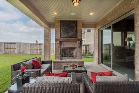 Towne Lake 70' Classic Series by David Weekley Homes in Cypress - photo 28 28