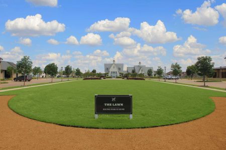 Pecan Square: 100ft. lots by Highland Homes in Northlake - photo 31 31