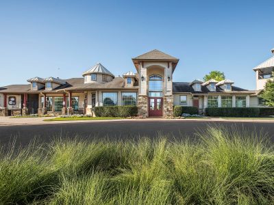 ShadowGlen - Boulevard Collection by Meritage Homes in Manor - photo 2 2
