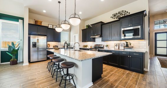 Wood Leaf Reserve by Chesmar Homes in Tomball - photo 4 4