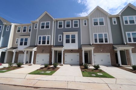 Sherron Place by M/I Homes in Durham - photo 10