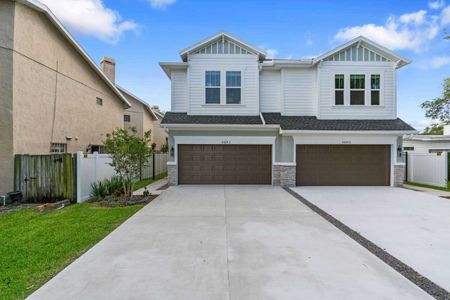 Central Living - Urban City Home by David Weekley Homes in Tampa - photo 4 4