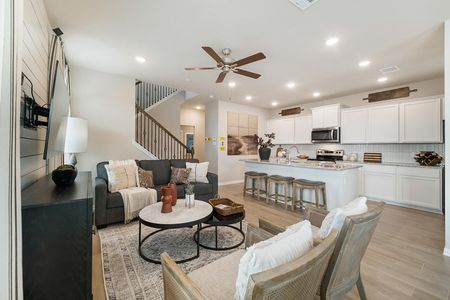 Seven Oaks Townhomes by HistoryMaker Homes in The Woodlands - photo 33 33