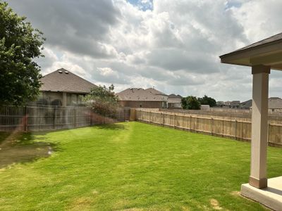 Salerno - Heritage Collection by KB Home in Round Rock - photo 21 21