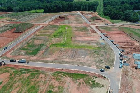 Whitaker Pointe by M/I Homes in Huntersville - photo 9 9