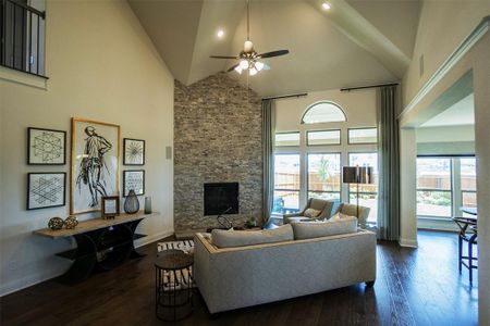 Collinsbrook Farm by First Texas Homes in Frisco - photo 19