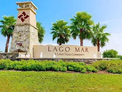 Lago Mar 50' by Anglia Homes in Texas City - photo 0