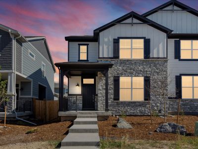 Horizon Uptown: The Mountain Collection by Meritage Homes in Aurora - photo 32 32