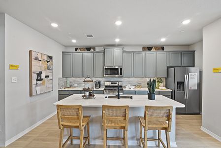 Sienna Townhomes by HistoryMaker Homes in Missouri City - photo 9 9