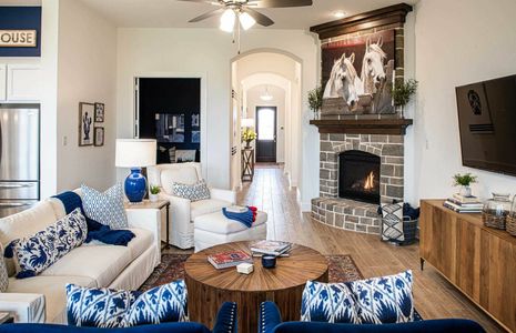 Sonoma Verde: 60ft. lots by Highland Homes in McLendon-Chisholm - photo 9 9