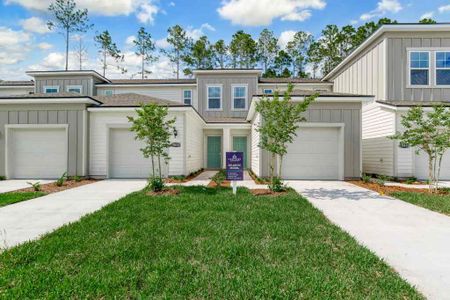 The Villas at Bishop Oaks by Century Communities in Jacksonville - photo 2 2