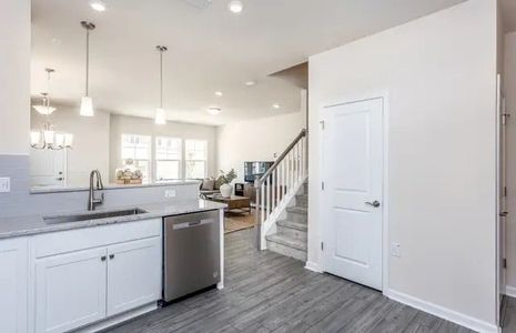 Parker Station by Pulte Homes in Fuquay-Varina - photo 23 23