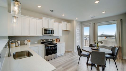 Avery Centre by Pacesetter Homes in Round Rock - photo 89 89