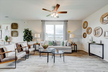 Burgess Meadows by HistoryMaker Homes in Cleburne - photo 11