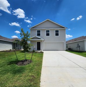 Rancho Del Cielo: Cottage II Collection by Lennar in Jarrell - photo 3 3