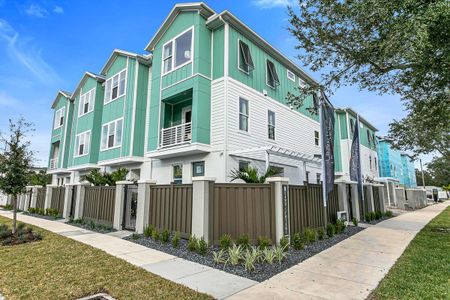 Grand Central Townhomes by David Weekley Homes in Saint Petersburg - photo 46