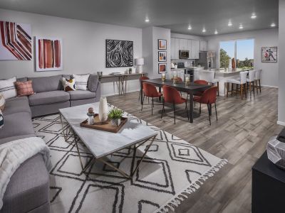 Vive on Via Varra: The Apex Collection by Meritage Homes in Broomfield - photo 4