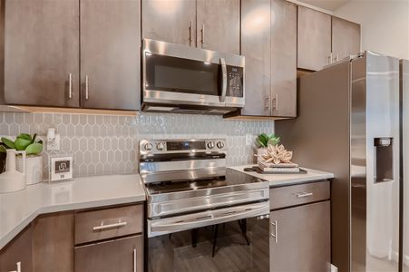 Pintail Commons at Johnstown Village by Landsea Homes in Johnstown - photo 34 34