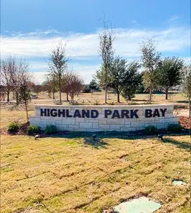 Highland Park Bay by Premier Homes Inc. in Granbury - photo 1