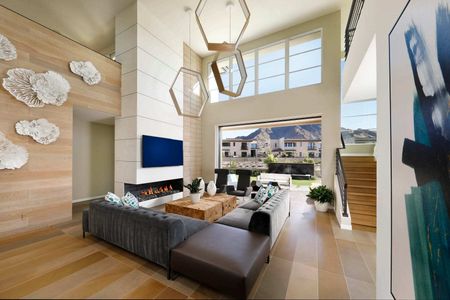 Village at Mountain Shadows by Cullum Homes in Paradise Valley - photo 3 3