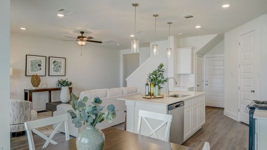 Avery Centre by Pacesetter Homes in Round Rock - photo 159 159