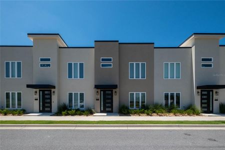The Vue at Celebration Pointe by Huish Homes in Gainesville - photo