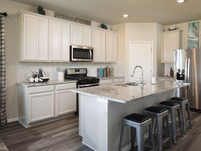 Riverbend at Double Eagle - Reserve Collection by Meritage Homes in Cedar Creek - photo 8 8