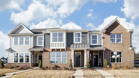 The Enclave at Davis Lake Townhomes by Eastwood Homes in Charlotte - photo