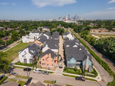 Eastwood Green by InTown Homes in Houston - photo 1 1