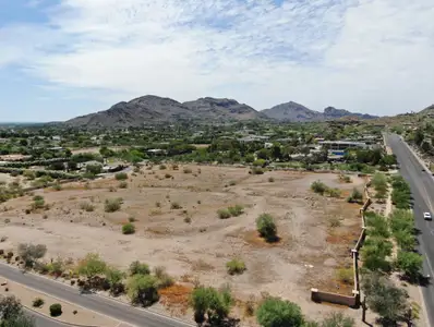 Mummy View Estates by BedBrock Developers in Paradise Valley - photo 3 3
