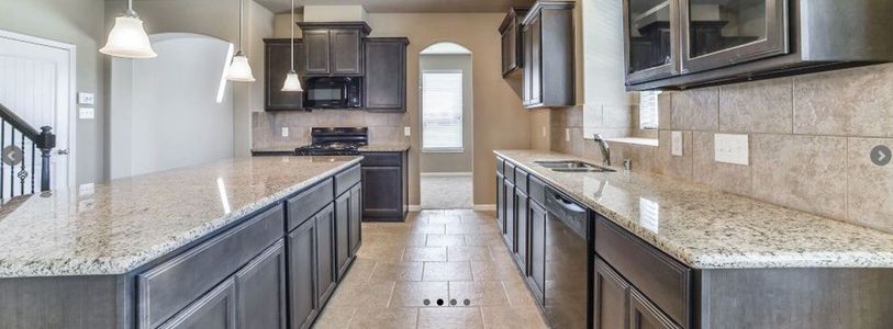 Kendall Lakes by Saratoga Homes in Alvin - photo 6